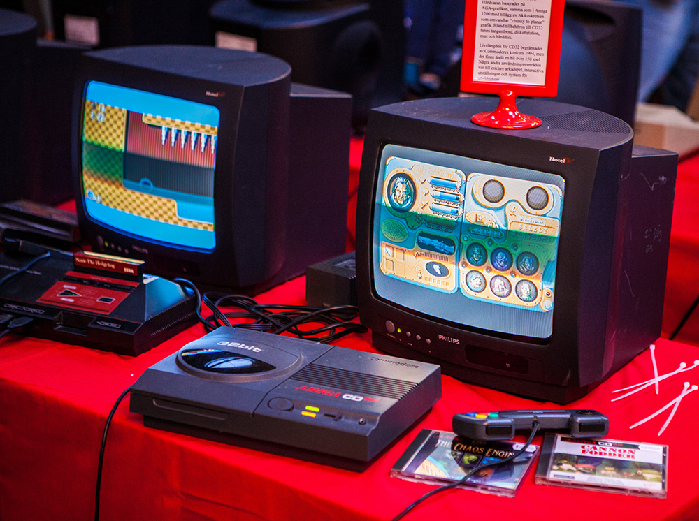 Amiga CD32 gaming at Retro Gathering