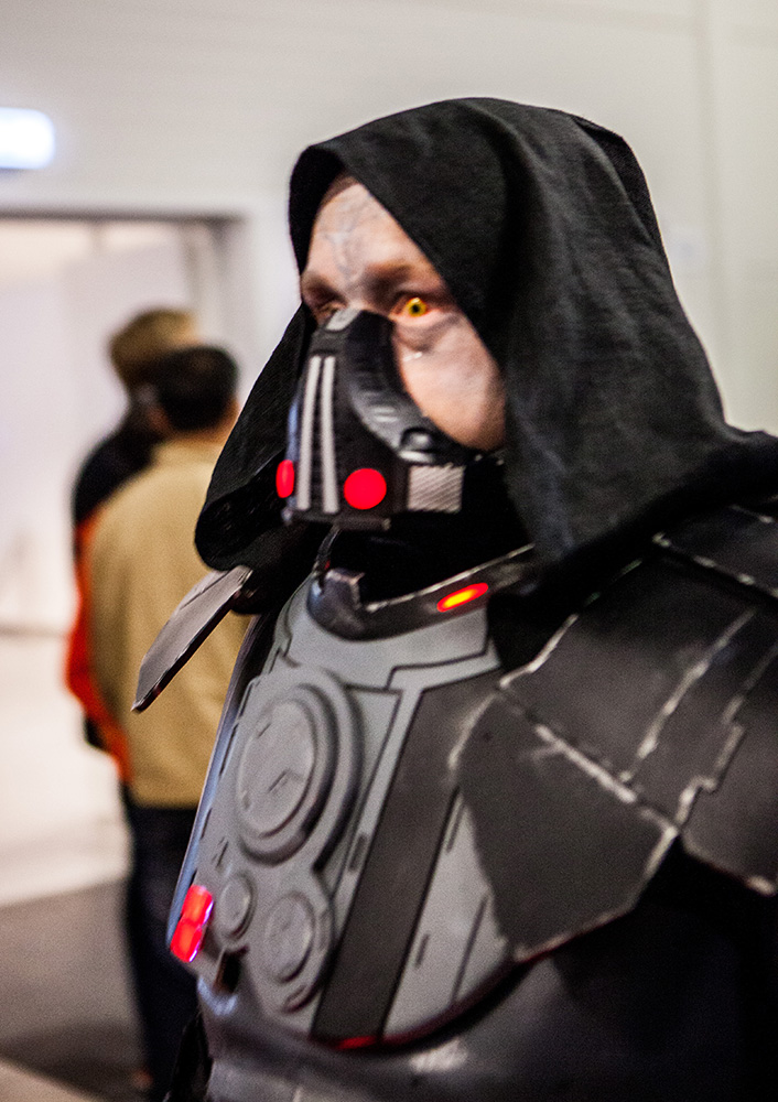 Star Wars Sith Lord Darth Malgus cosplay