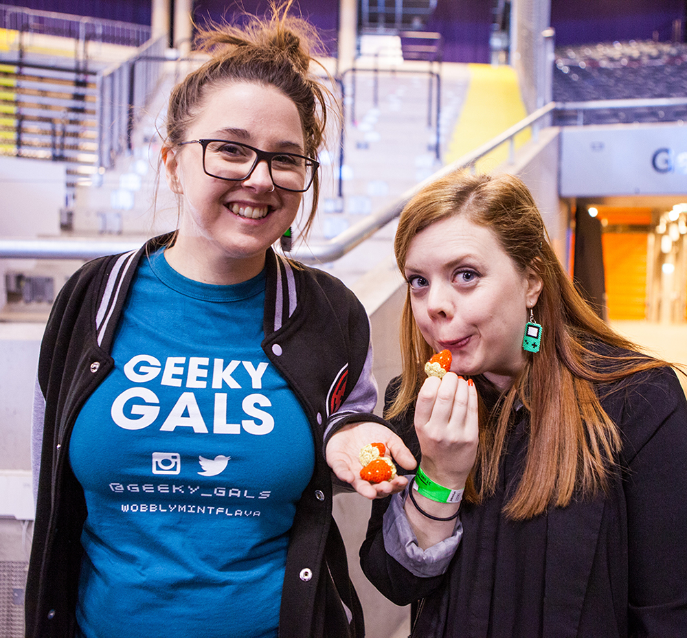 We got super cute knitted strawberries from a cosplayer!