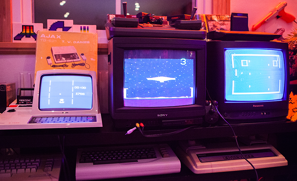 Retro games and vintage computers