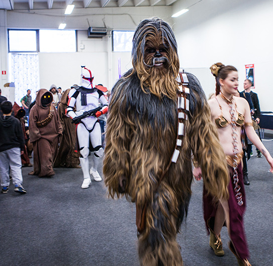 Chewbacca cosplay at Sci-Fi World