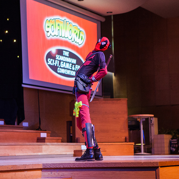 Cosplay competition - Deadpool cosplay