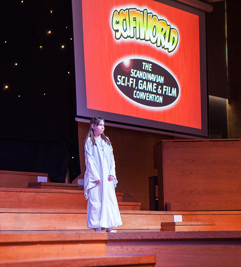 Cosplay competition - LOTR elf