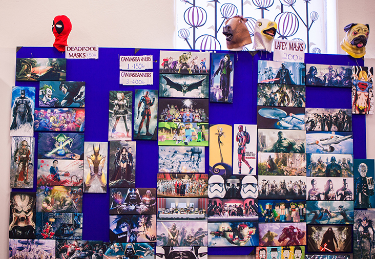 Merch and art at Sci-Fi World