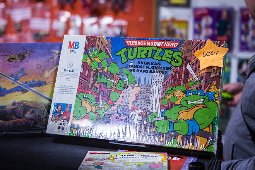 Turtles Board Game at Sci-Fi World