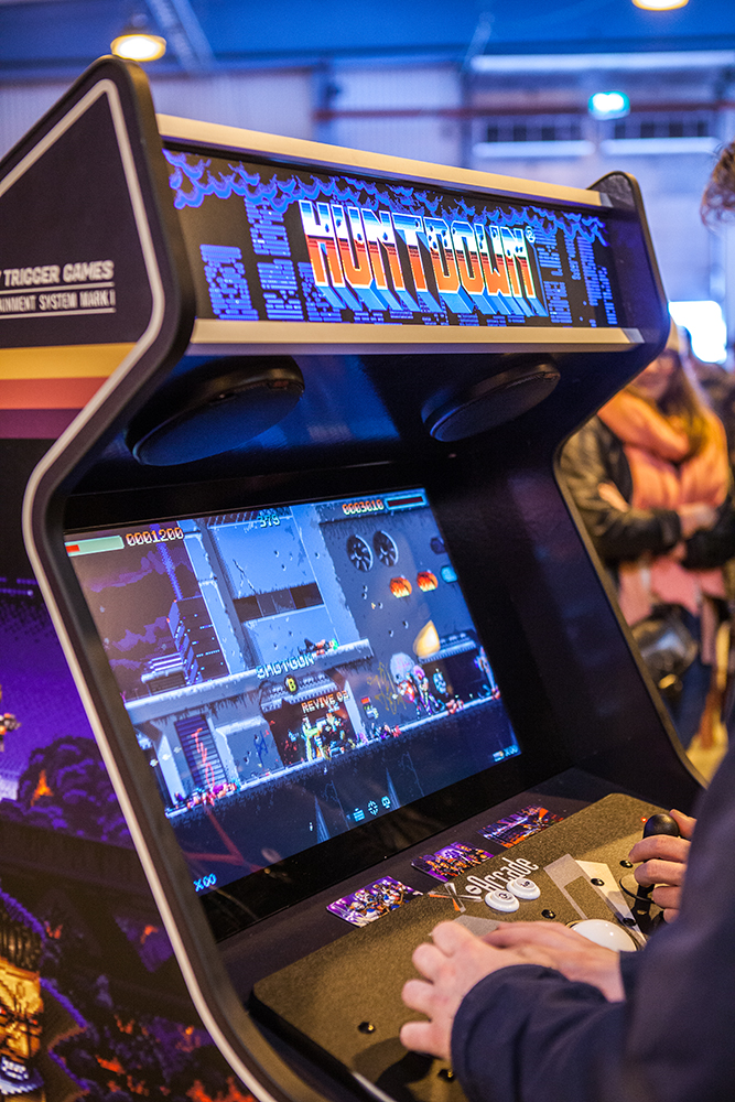 Huntdown arcade