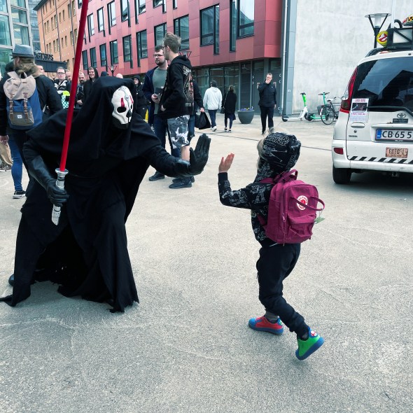 High five a sith lord