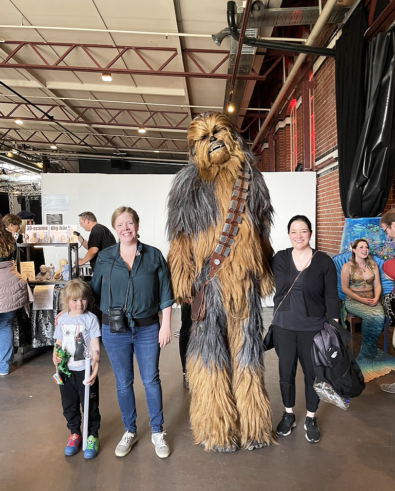 Star Wars Chewbacca cosplay